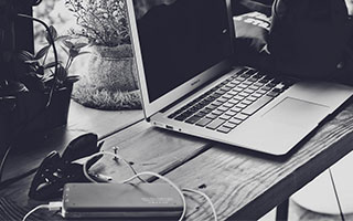 你没注意的那个按钮：越是标榜“免费”的这种“伪装成工具软件”，越可能用“安全检测”吓你授权